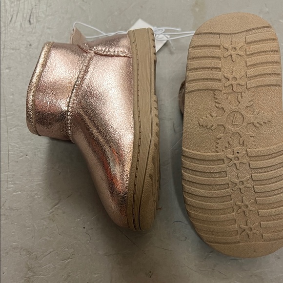 Jumping Beans Shiny Gold  Kids Boots - Picture 3 of 4